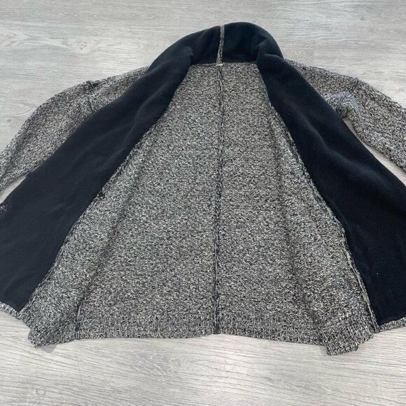 Lululemon Women’s 6? Post Practice Gray Black Cardigan Sweater Gray Knit Comfort - Picture 3 of 13